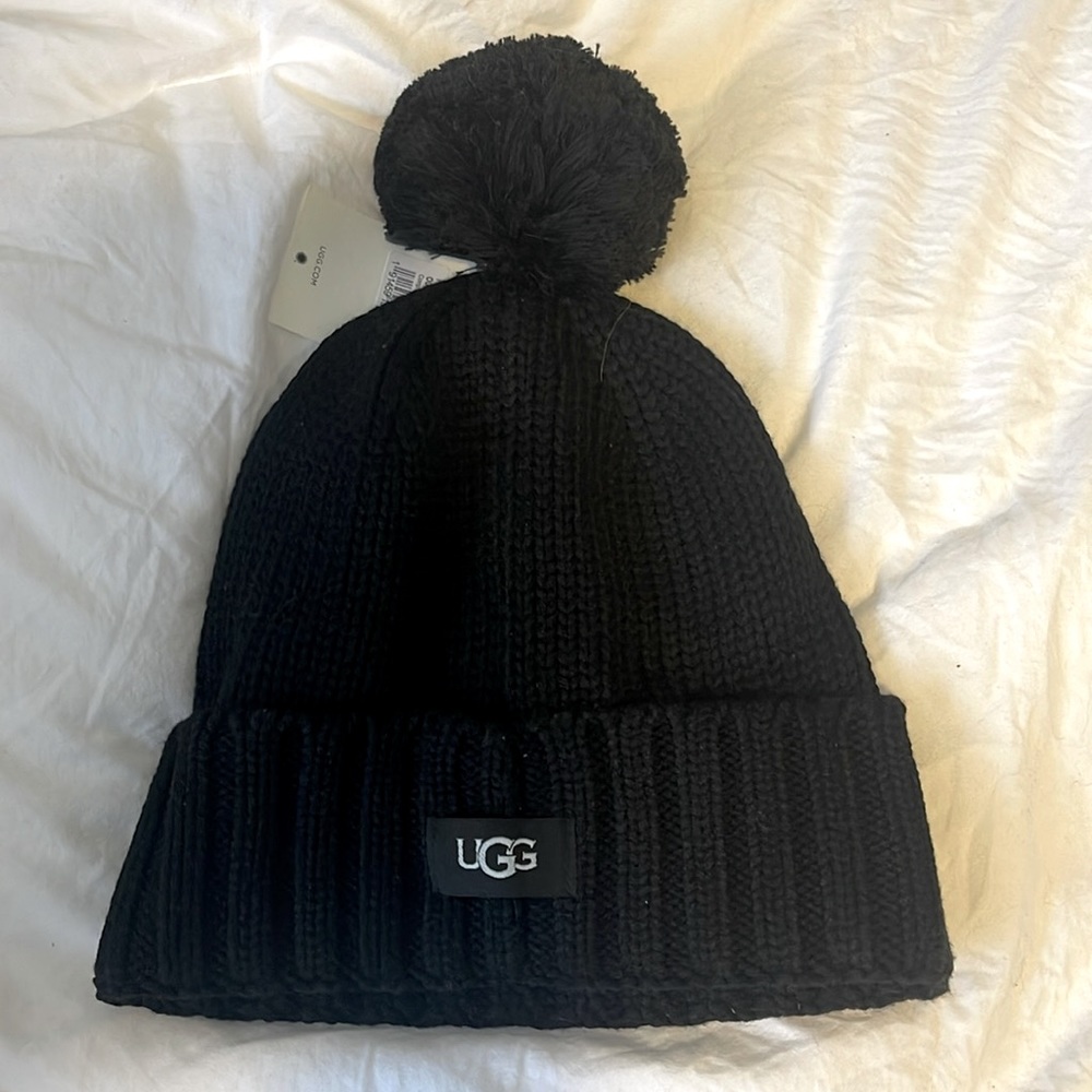 UGG Black Pom Beanie New with Tags!